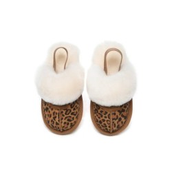 UGG Enfants pantoufles à bretelles en laine de mouton Suzie Le léopard