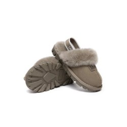UGG Enfants pantoufles à bretelles en laine de mouton Suzie Olive